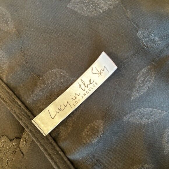 Lucy in The Sky Ruffle Wrap Dress in Black Floral EUC - Picture 8 of 8